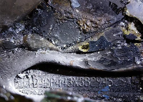 2003 Dodge Grand Caravan Sport из США, поврежденный, VIN 1D4GP443X3B294525